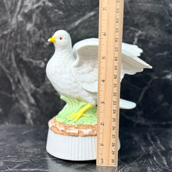 Dove Music Box - Picture 10 of 11